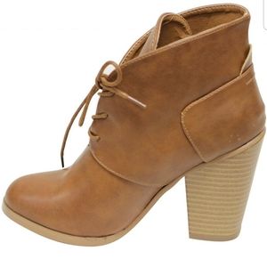 Almond Toe Brown Leather Booties Lace Up